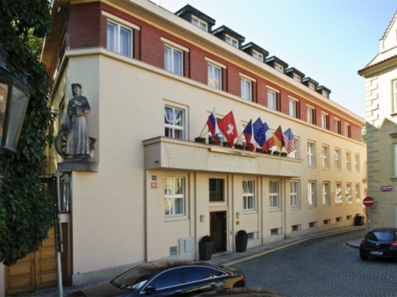 Pytloun Kampa Garden Hotel Prague Exterior photo