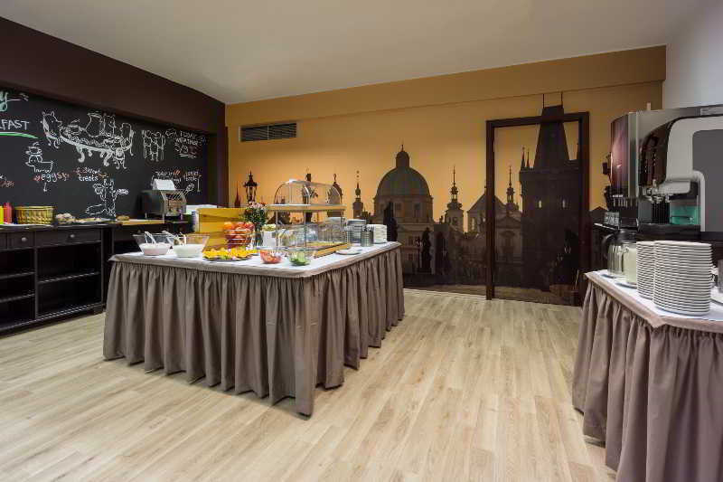 Pytloun Kampa Garden Hotel Prague Exterior photo